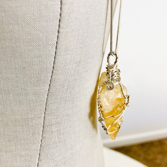 Vintage Raw Citrine Crystal Pendant Silver Necklace - Picture 6 of 15